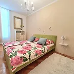 Ivana Apartamento *